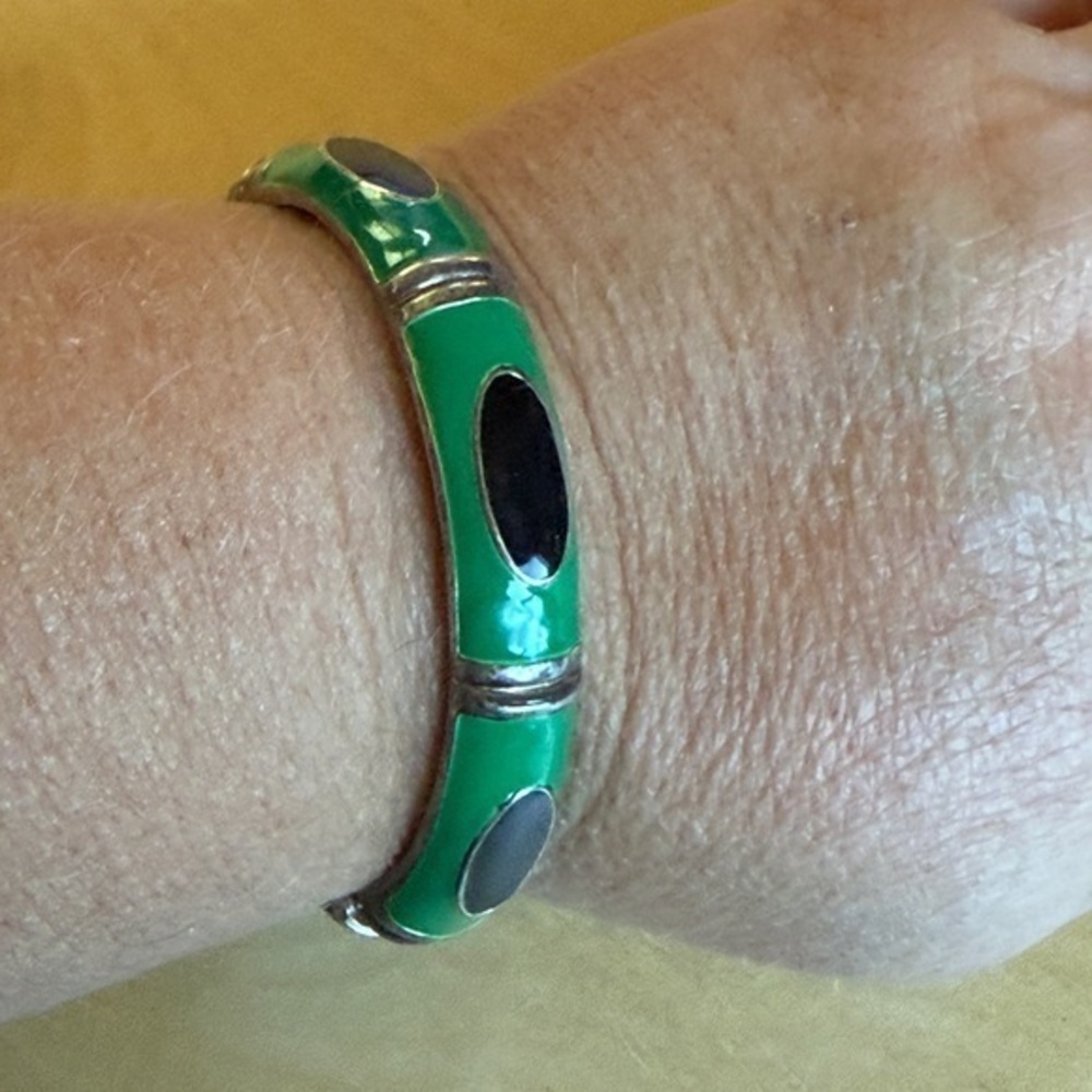 Green and Black Hinge Bracelet